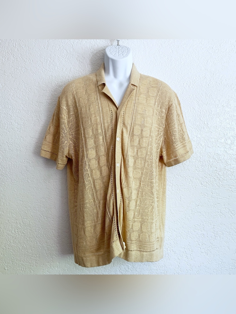 Abercrombie & Fitch Crochet Light Tan Knit Short Sleeve Button-Up Shirt Large